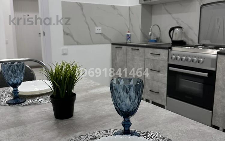 2-комнатная квартира · 60 м² · 8/10 этаж, Назарбаева 125 — Косшигулова за 15 000 ₸ в Кокшетау — фото 2