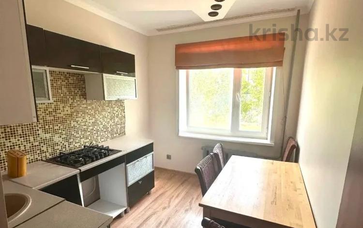 3-бөлмелі пәтер · 60 м² · 2/5 қабат, Боровской 60, бағасы: 17.6 млн ₸ в Кокшетау — фото 2