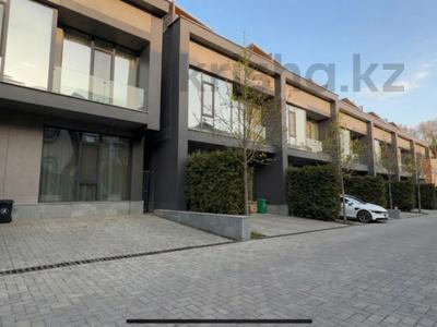 5-комнатная квартира · 227.5 м² · 1/3 этаж, Таужиеги 39 за 270 млн ₸ в Алматы, Бостандыкский р-н
