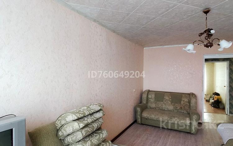 2-комнатная квартира · 47 м² · 5/5 этаж, 5 мкр за 8 млн ₸ в Лисаковске — фото 2