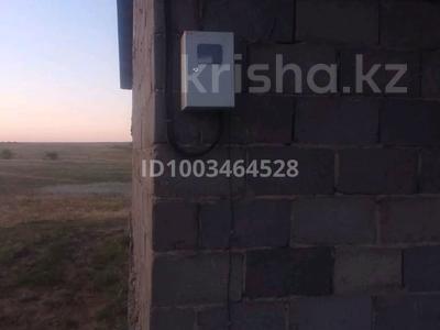 Отдельный дом · 3 комнаты · 80 м² · 10 сот., Жагалау 2 — Село Новостройка за 4.9 млн 〒 в Самарском