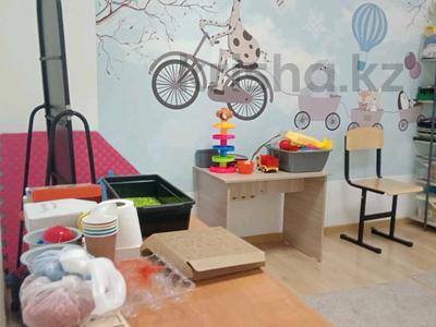 Еркін, медорталықтар мен дәріханалар · 135 м², бағасы: 400 000 ₸ в Алматы, Бостандыкский р-н