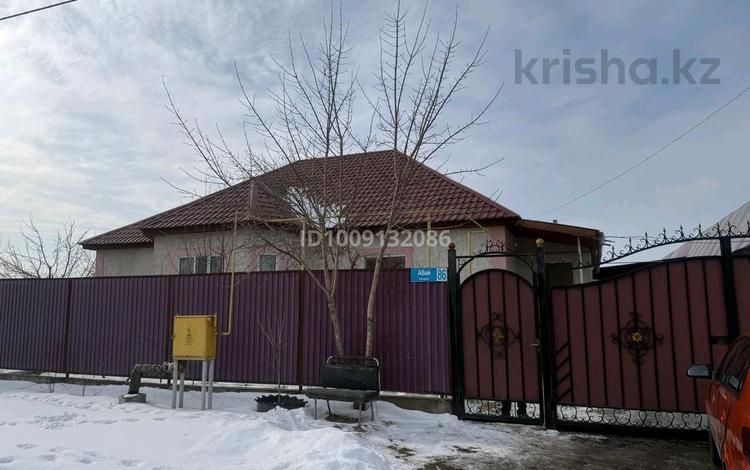 Жеке үй · 6 бөлме · 140 м² · 10 сот., Абая 86, бағасы: 49.5 млн 〒 в Талдыкоргане, мкр Жастар — фото 2