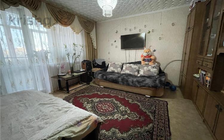2-комнатная квартира · 53 м² · 7/9 этаж, мкр Юго-Восток, мкр Юго-Восток. ЯЗЕВА 2 — Язева 2 район КарГУ за 17.5 млн ₸ в Караганде, Казыбек би р-н — фото 2
