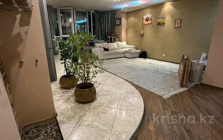 2-комнатная квартира · 80 м² · 8/14 этаж, Хусаинова за 55.5 млн ₸ в Алматы, Бостандыкский р-н — фото 8