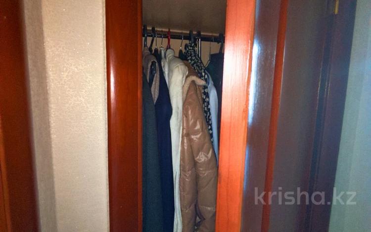 4-бөлмелі пәтер · 80 м² · 4/9 қабат, Юго-Восток ш/а., Язева, бағасы: 29.5 млн ₸ в Караганде, Казыбек би р-н — фото 2