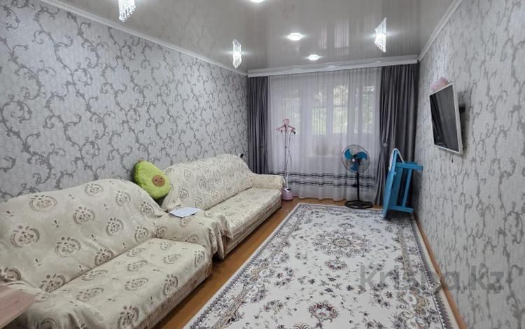 2-комнатная квартира · 50 м² · 2/5 этаж, Бауржан Момышулы 72 за 15.5 млн 〒 в Экибастузе — фото 3