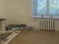 2-комнатная квартира · 42 м² · 1/9 этаж, мкр Омега, Тайманова 221/1 за 8.5 млн ₸ в Уральске — фото 5
