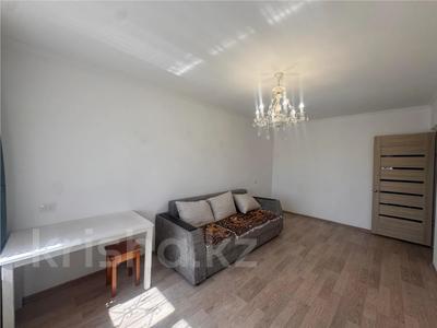 2-бөлмелі пәтер · 45 м² · 1/5 қабат, Майкудук, 15й микрорайон, бағасы: 11.5 млн ₸ в Караганде, Алихана Бокейханова р-н