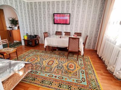 3-комнатная квартира, 55 м², 5/5 этаж, Ауэзова 45 за 13.8 млн 〒 в Щучинске