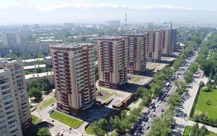 4-комнатная квартира, 116 м², 4/17 этаж, Жандосова за 72 млн 〒 в Алматы, Ауэзовский р-н — фото 2