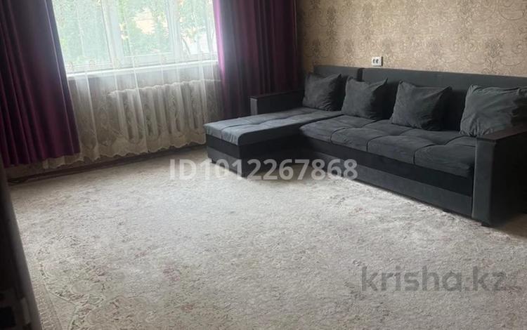 1-комнатная квартира · 41 м² · 4/9 этаж, мкр Аксай-3 13 за 200 000 ₸ в Алматы, Ауэзовский р-н — фото 2