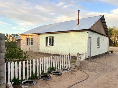 Жеке үй · 4 бөлме · 170 м² · 10 сот., 8 4 — Центральная, бағасы: 30 млн ₸ в Конаеве