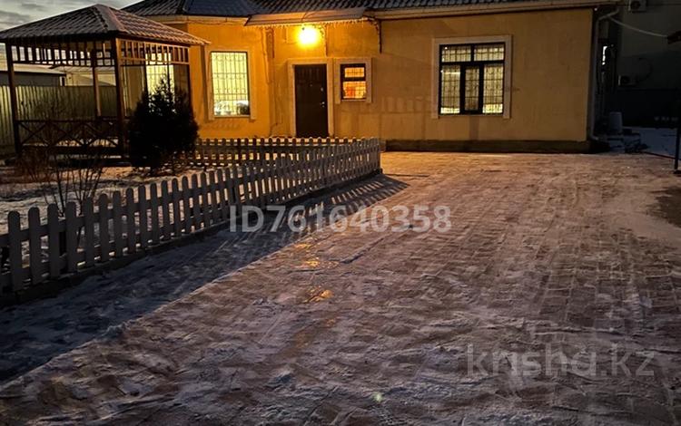Жеке үй · 4 бөлме · 180.7 м² · 9 жүзд., Женис 3, бағасы: 41 млн ₸ в Атырау, мкр Мирас — фото 4