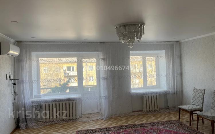3-комнатная квартира · 74.7 м² · 4/4 этаж, Олимпииская 17 за 10 млн ₸ в Курчатове — фото 2