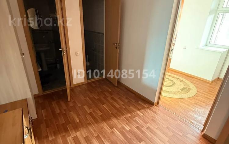 1-комнатная квартира · 45.6 м² · 5/9 этаж, А.Молдагуловой за 130 000 ₸ в Уральске — фото 2