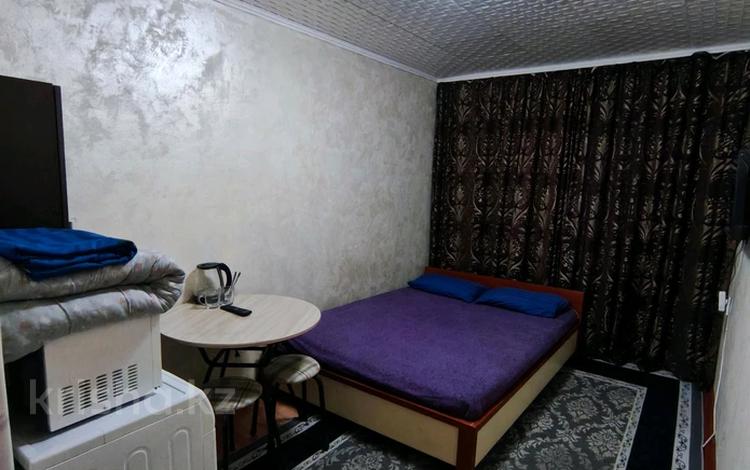 1-комнатная квартира · 18 м² · 2/4 этаж, мкр №5 21 — Абая Правда за 10 000 ₸ в Алматы, Ауэзовский р-н — фото 13