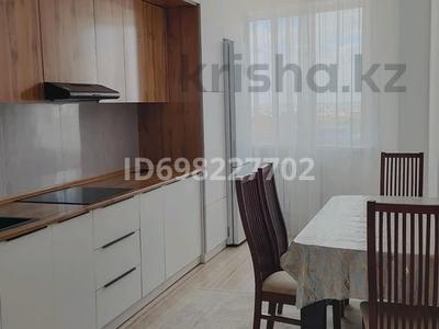 3-бөлмелі пәтер · 89 м² · 12/12 қабат, 11-й мкр 21/2 — 11-көше, Мұз сарай қасында, бағасы: 140 000 ₸ в Туркестане