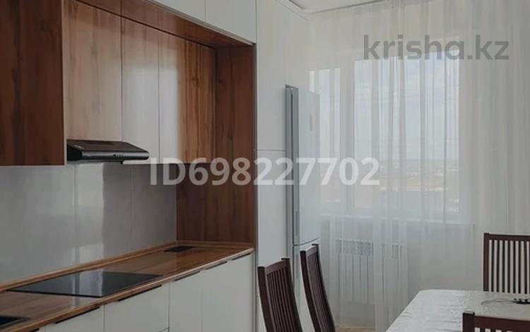 3-комнатная квартира · 89 м² · 12/12 этаж, 11-й мкр 21/2 — 11-көше, Мұз сарай қасында за 150 000 ₸ в Туркестане — фото 5