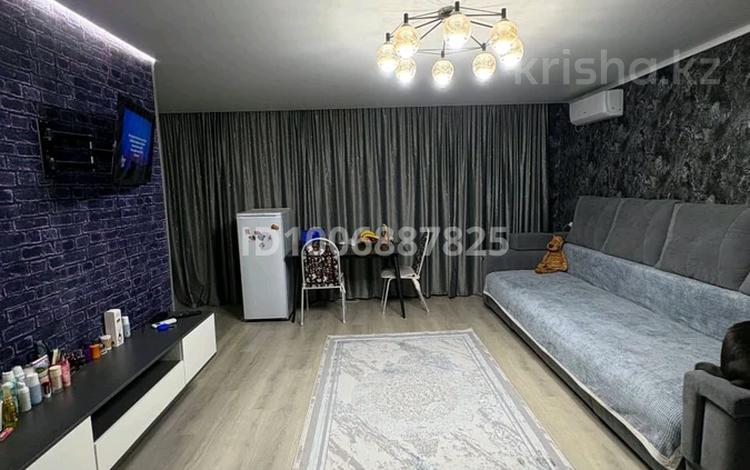 2-комнатная квартира · 41.7 м² · 3/3 этаж, 342 квартал 3 за 15 млн 〒 в Семее — фото 7