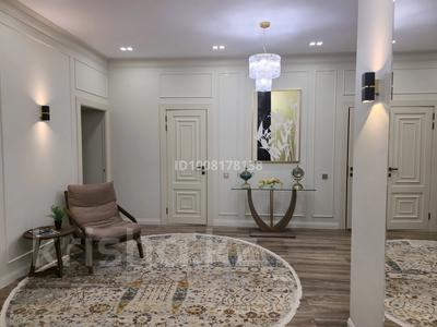 3-комнатная квартира · 122 м² · 3/8 этаж, 24-й мкр за 40 млн 〒 в Актау