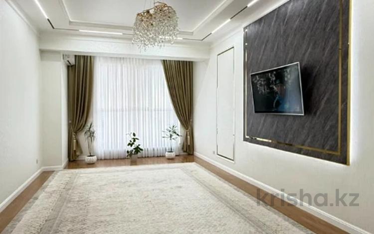 3-комнатная квартира · 126 м² · 7/9 этаж, 16-й мкр 14 за 46.5 млн ₸ в Актау — фото 2