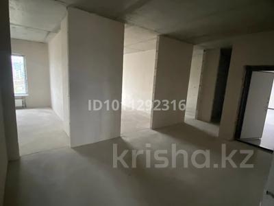 3-бөлмелі пәтер · 103 м² · 4/5 қабат, мкр Нурсая, Абулхайр-хана 40, бағасы: 48 млн ₸ в Атырау