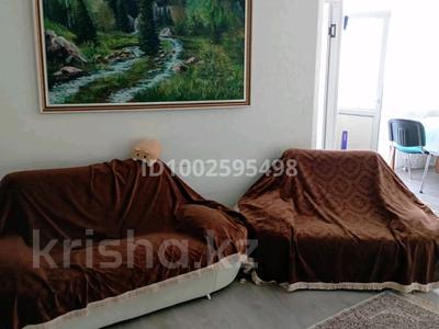 3-бөлмелі пәтер · 70 м² · 8/9 қабат, Раимбек Батыра 289, бағасы: 40 млн ₸ в 
