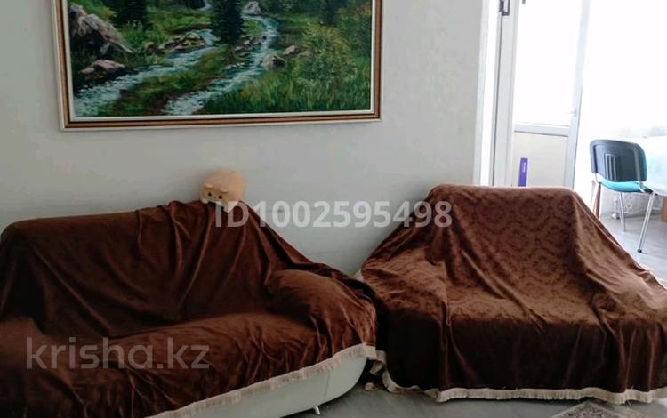 3-комнатная квартира · 70 м² · 8/9 этаж, Раимбек Батыра 289 за 40 млн ₸ в  — фото 2
