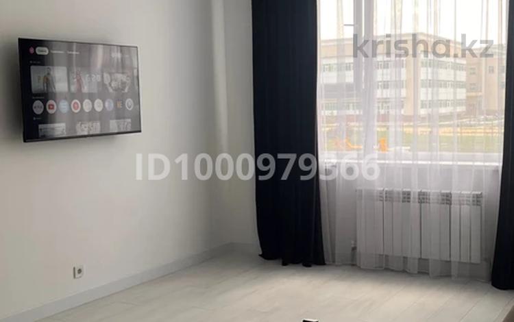1-комнатная квартира · 50 м² · 2 этаж, Кабанбай батыра 64 — Рыскулова за 300 000 ₸ в Астане, Есильский р-н — фото 2
