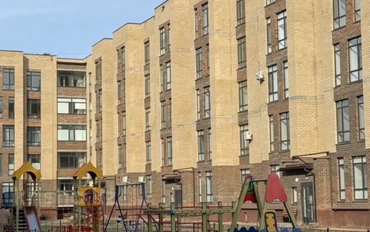 1-бөлмелі пәтер · 50 м² · 3/5 қабат, Алтын орда ш/а. 2, бағасы: 17.5 млн ₸ в Актобе, мкр. Алтын орда — фото 2