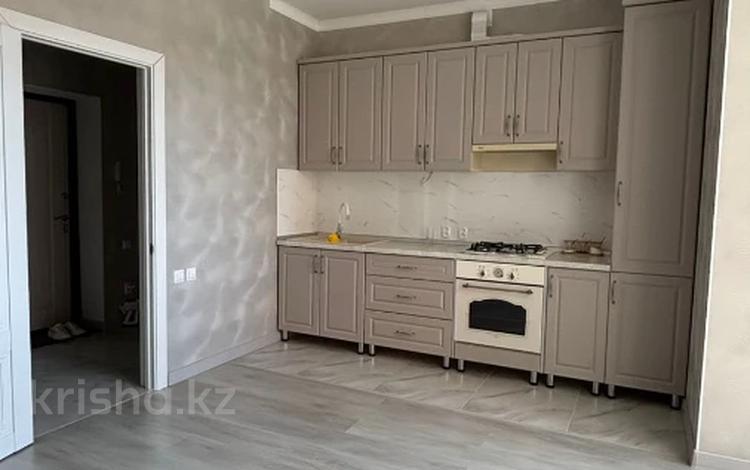 1-комнатная квартира · 53.8 м² · 1/5 этаж, мкр. Алтын орда, Мустафы Шокая за 22.3 млн ₸ в Актобе — фото 2