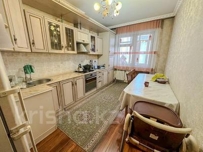 Аренда квартир в Жетысу обл.: 3-комнатная квартира · 87 м² · 4/5 этаж · помесячно, Мкр Каратал за 230 000 〒 3-комнатная квартира · 87 м² · 4/5 этаж · помесячно, Мкр Каратал за 230 000 〒 в Талдыкоргане