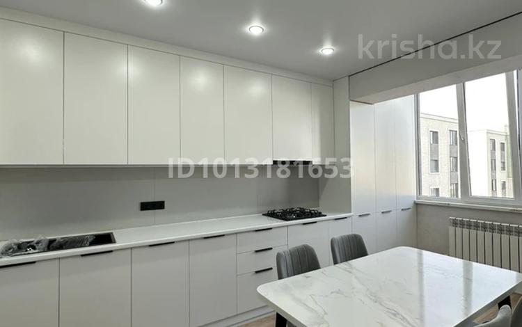 3-комнатная квартира · 102 м² · 5/6 этаж, 29а мкр 171 — 29 а 171 дом Bs holding за 31 млн ₸ в Актау — фото 2