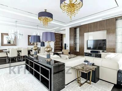 5-бөлмелі пәтер · 300 м² · 22 қабат, Достык 16, бағасы: 5 млн 〒 в Астане, Есильский р-н