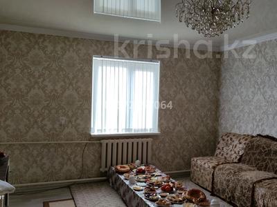 Отдельный дом · 5 комнат · 100 м² · 10 сот., Арычный переулок 5 — Тылемыс акына за 20.9 млн ₸ в Таразе