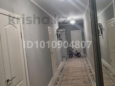 2-бөлмелі пәтер · 90 м² · 1/10 қабат, мкр Юго-Восток, Республики 1/2 — Строй март, бағасы: 38 млн ₸ в Караганде, Казыбек би р-н