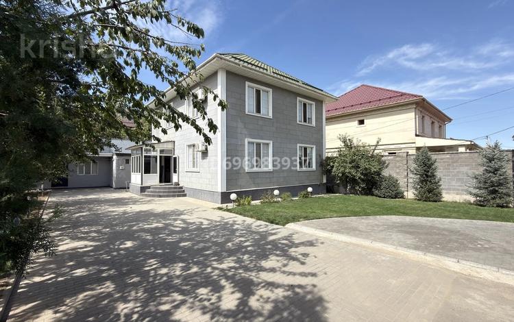 Отдельный дом · 6 комнат · 200 м² · 8 сот., мкр Акжар — улица Абая за 139 млн ₸ в Алматы, Наурызбайский р-н — фото 6