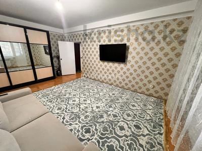 1-бөлмелі пәтер · 48 м² · 4/5 қабат, Нұрсая ш/а. 77/1, бағасы: 18 млн ₸ в Атырау, мкр Нурсая