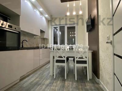 2-бөлмелі пәтер · 57.5 м² · 4/10 қабат, 18-й микрорайон 78а — Рыскулова-Еримбетова, бағасы: 33 млн ₸ в Шымкенте, Енбекшинский р-н