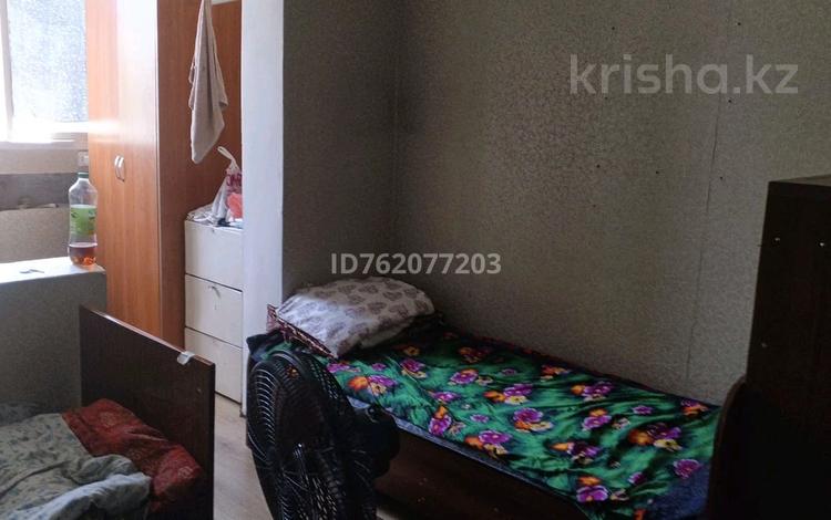 3 бөлме · 64 м² · 6/9 қабат, Тастақ-3 ш/а. 94 — Тургут Озала, Толе би, бағасы: 40 000 ₸ в Алматы, Алмалинский р-н — фото 39