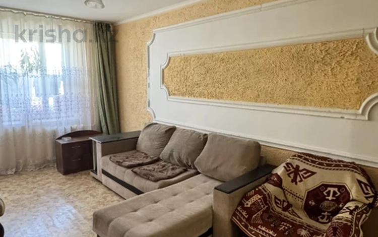 3-бөлмелі пәтер · 69 м² · 1/4 қабат, Железнодорожная 6, бағасы: 15 млн ₸ в Аксу — фото 14
