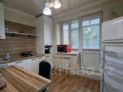 2-бөлмелі пәтер · 50 м² · 3/5 қабат, Достык — Омаровой, бағасы: 54 млн ₸ в Алматы, Медеуский р-н