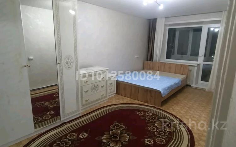1-бөлмелі пәтер · 40 м², улица Абая 70 — Фудмарт, бағасы: 80 000 ₸ в Шахтинске — фото 2
