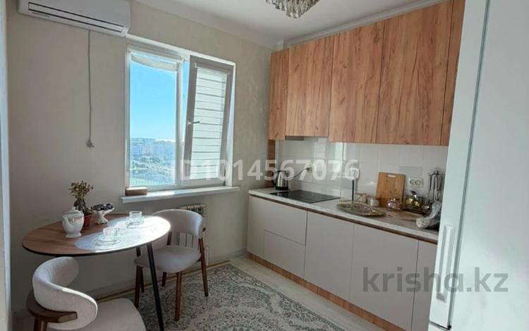 3-комнатная квартира · 93 м² · 10/12 этаж, 33-й мкр 7 за 25 млн ₸ в Актау — фото 17
