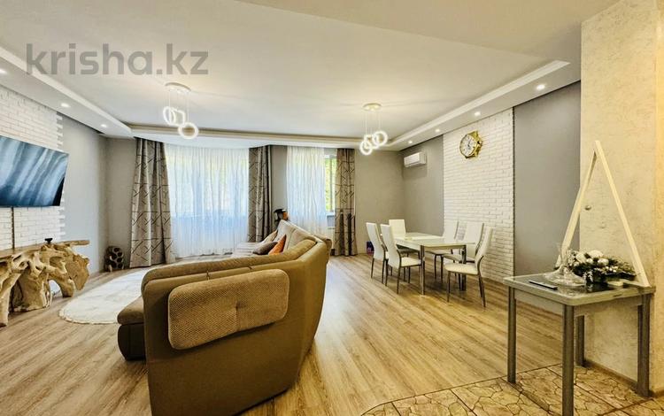 2-бөлмелі пәтер, 95 м², 2/6 қабат ай сайын, Жамакаева 258/5-12, бағасы: 450 000 〒 в Алматы, Бостандыкский р-н — фото 24