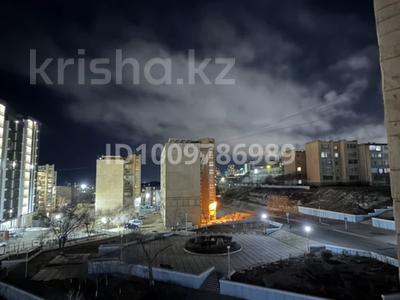 4-комнатная квартира · 98 м² · 5/5 этаж, 14-й мкр, 14-ш/а. — Пәтер сатылады Ақтау қаласының орталық бөлігінде өте қолайлы жерде орналасқан жайлы үй сатылады. Орналасуы өте тиімді: • Набережная — жаяу 2 минут • Қасында 2 мектеп (қазақ және орыс) • Балабақша бар • АСТАНА Сауда орталығы жақын • Әртүрлі кофейнялар мен ресторандар • 3 азық-түлік дүкені қасында Тыныш, қауіпсіз аудан — отбасымен тұруға өте ыңғайлы. Барлық қажетті инфрақұрылым қол жетімді, күнделікті өмірге өте комфортты. Нақты ақпарат пен көру үшін жазыңыз/хабарласыңыз. за 35 млн 〒 в Актау