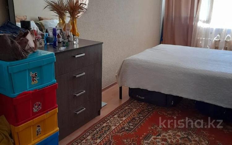 2-комнатная квартира, 43 м², 1/4 этаж, мкр №11 за 23.4 млн 〒 в Алматы, Ауэзовский р-н — фото 2