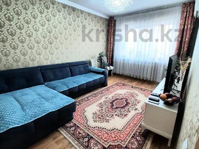 2-комнатная квартира, 57 м², 6/9 этаж, мкр Аксай-5 за 37 млн 〒 в Алматы, Ауэзовский р-н