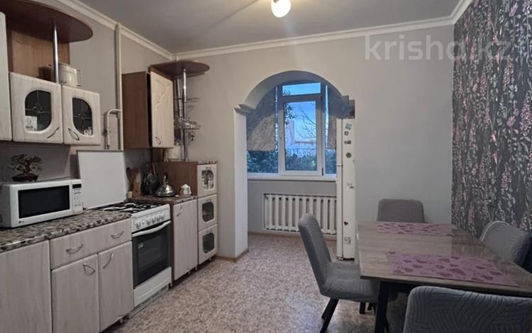4-комнатная квартира · 94 м² · 4/5 этаж, абилкайыр хана 60/1 за 28.5 млн ₸ в Актобе — фото 2